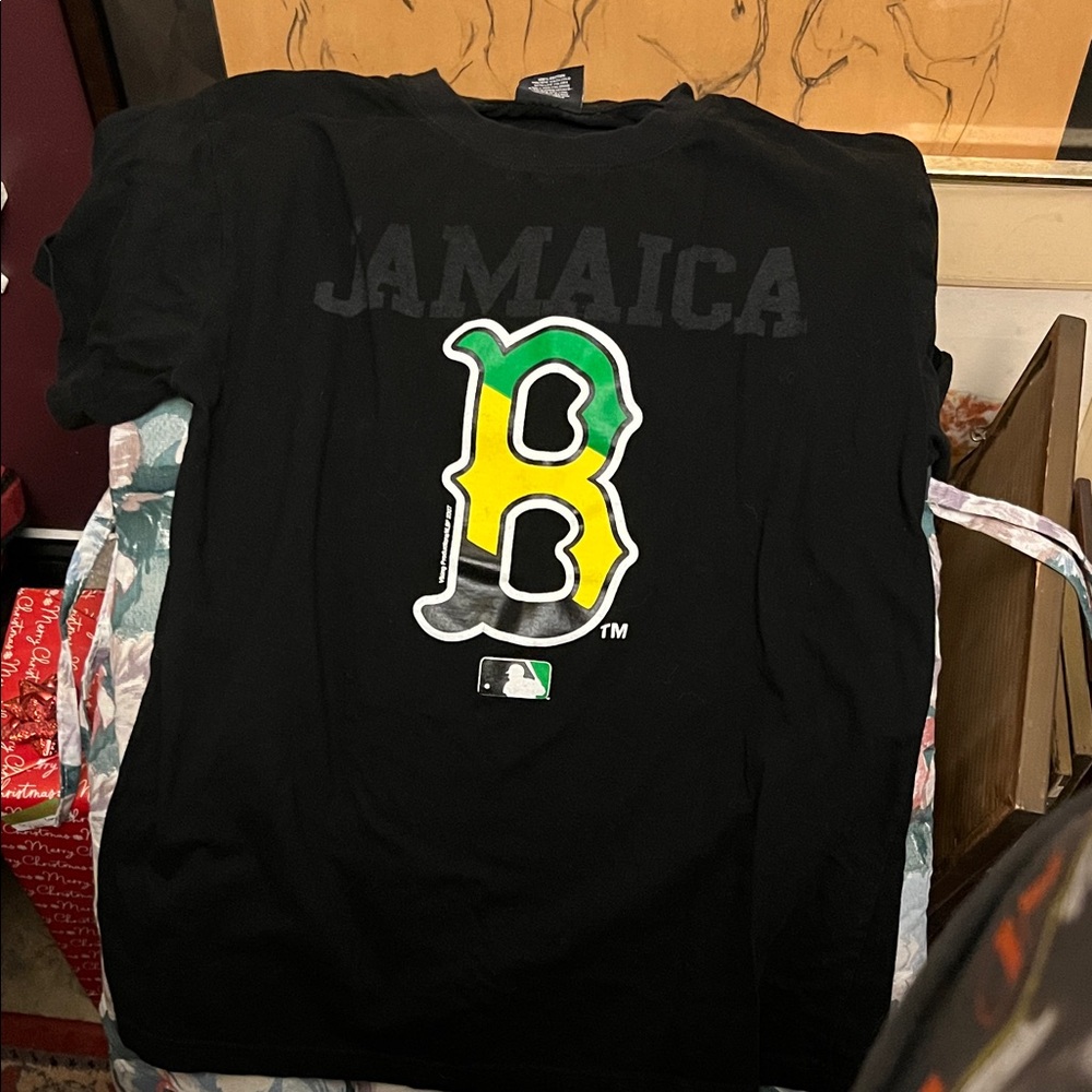 Black Jamaica Graphic Tee